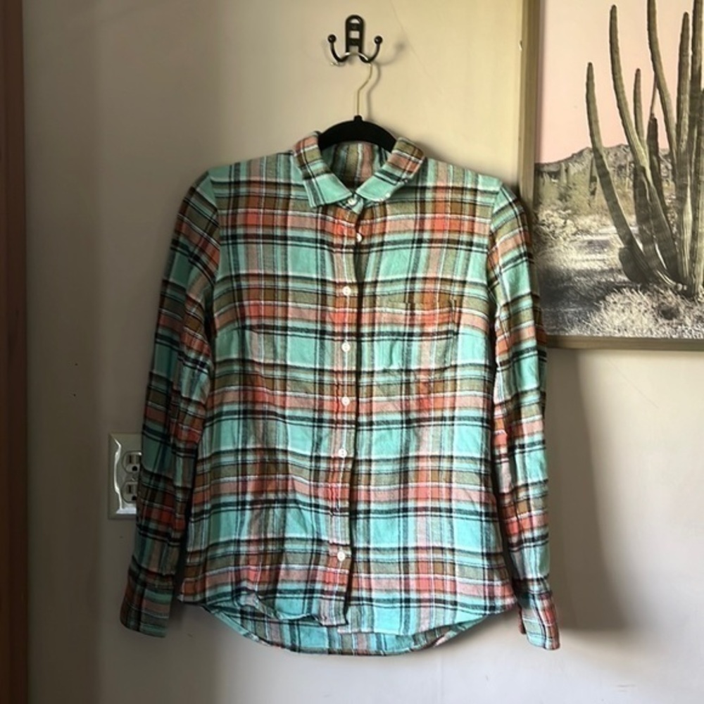 ❤️FINAL SALE❤️ J. Crew The Boy Shirt Button Down Multicolor Flannel Size 0 - Picture 1 of 9